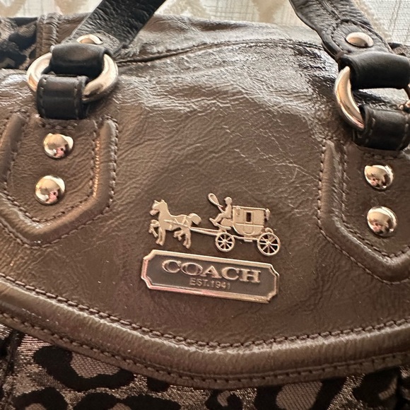 Coach Handbag - Picture 6 of 6